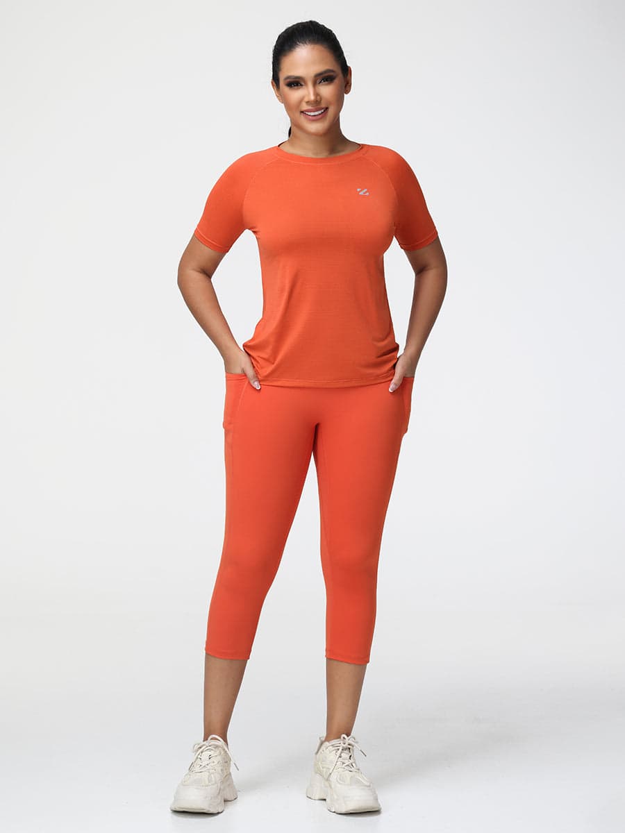 Active T-Shirt & 7/8 Butt-Lifting Leggings Set