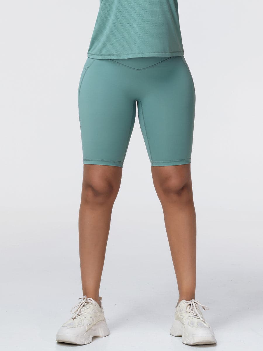 Women’s High Rise Knee-Length Pocket Shorts