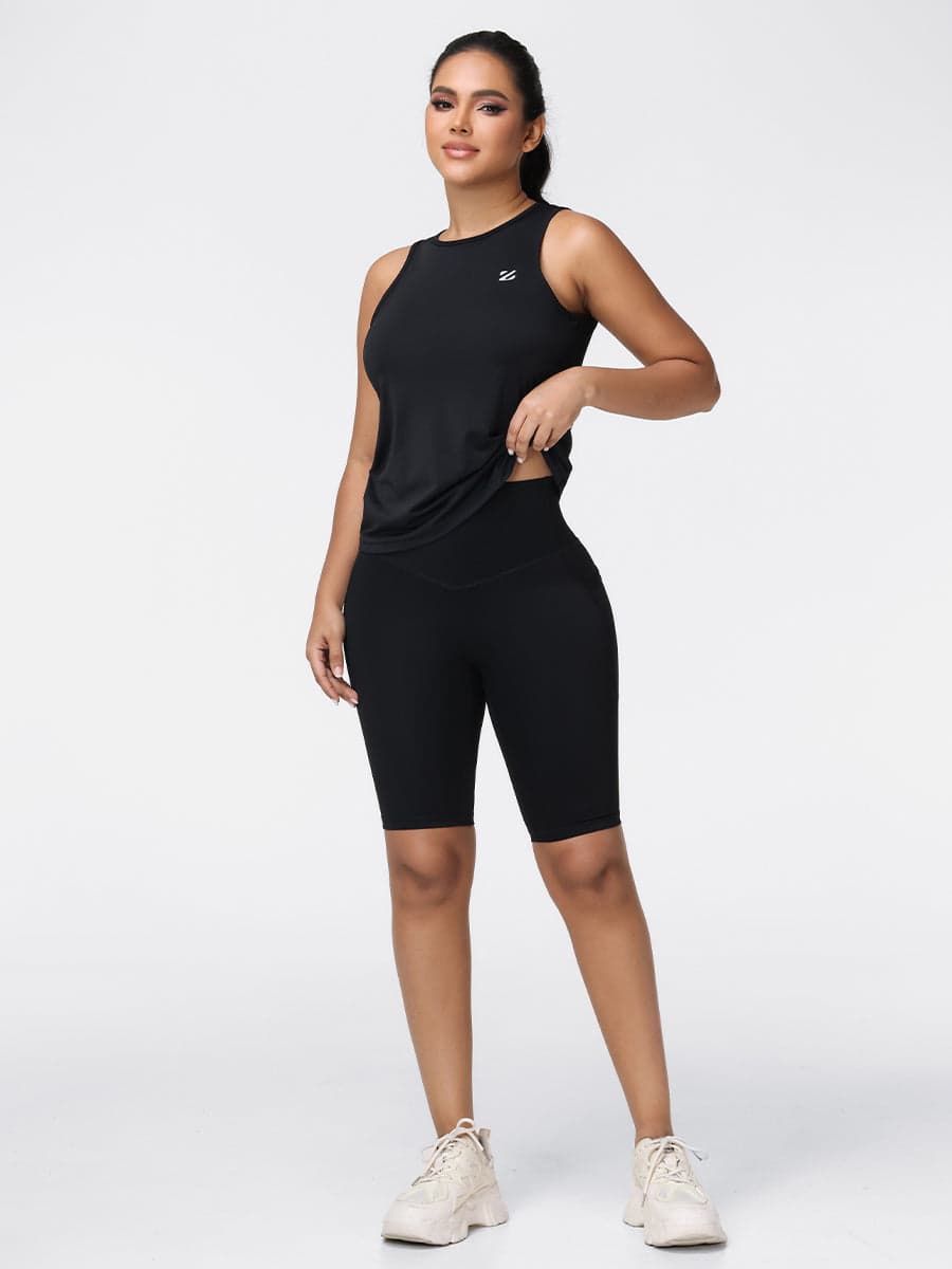 Quick-Dry Tank Top & Knee-Length Pocket Shorts Gym Set