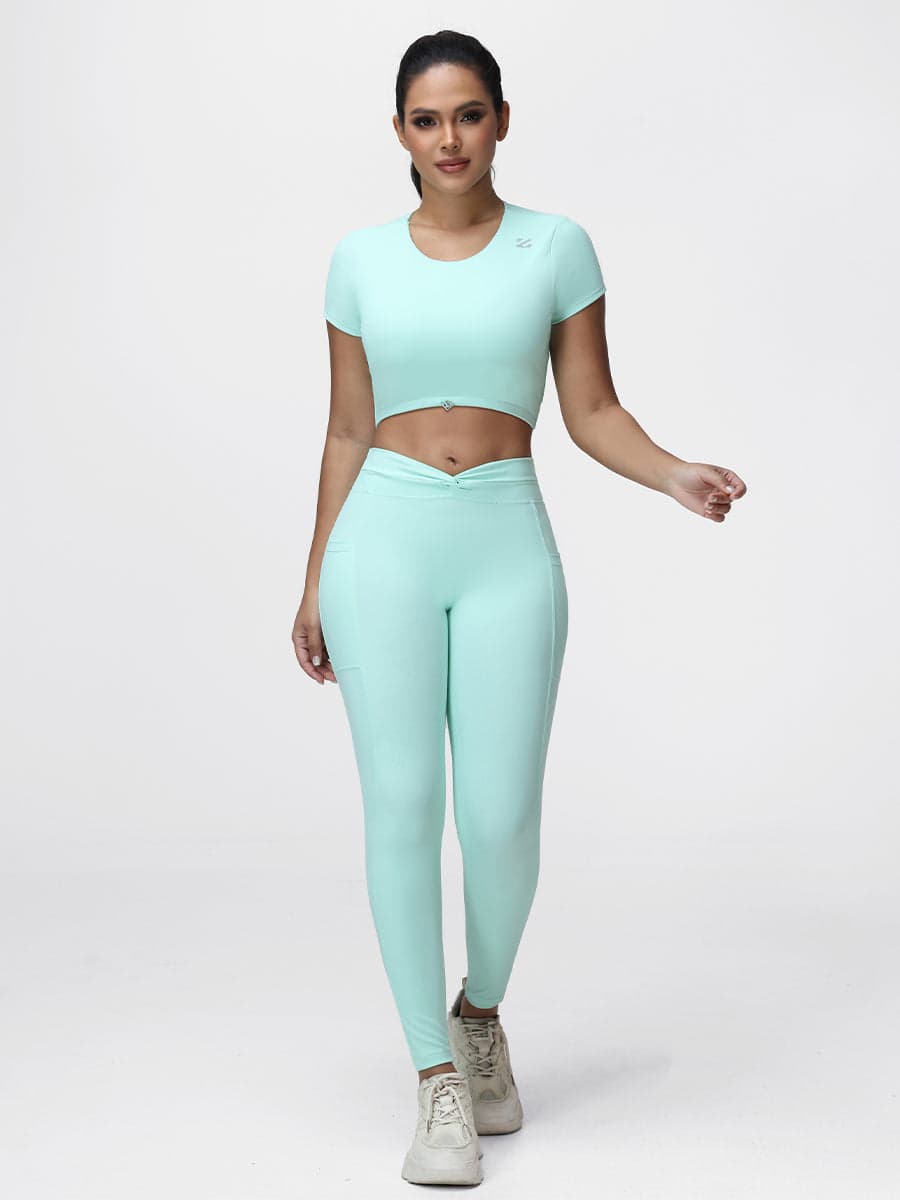 Women’s Open Back Workout Set with Twist Waist Leggings