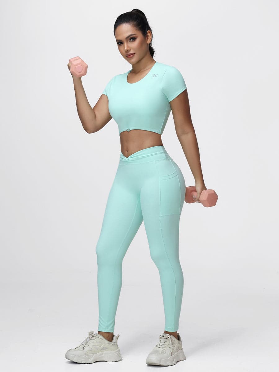 Women’s Open Back Workout Set with Twist Waist Leggings