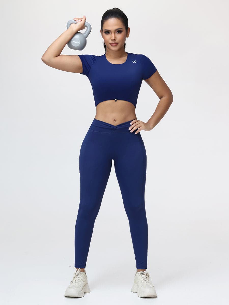 Women’s Open Back Workout Set with Twist Waist Leggings