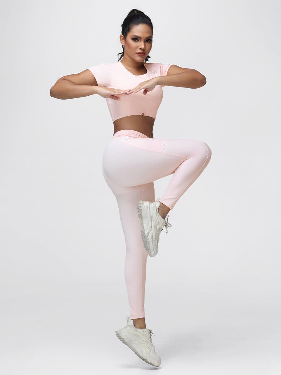 Women’s Open Back Workout Set with Twist Waist Leggings