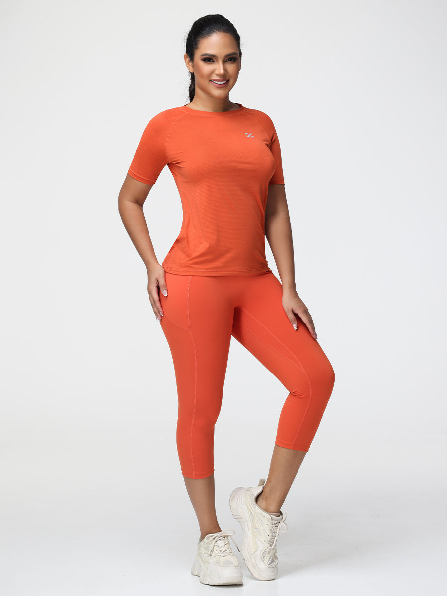 Active T-Shirt & 7/8 Butt-Lifting Leggings Set