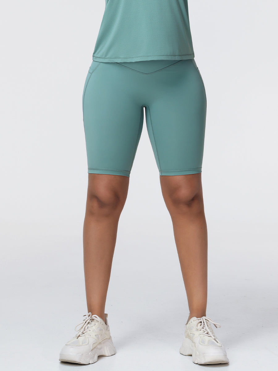 Women’s High Rise Knee-Length Pocket Shorts